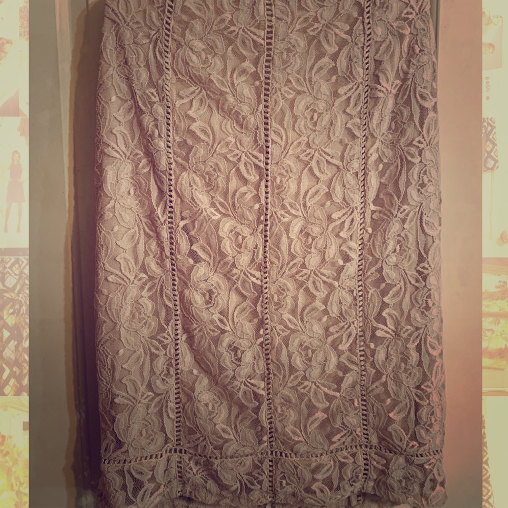 Cato size 18w lace skirt.